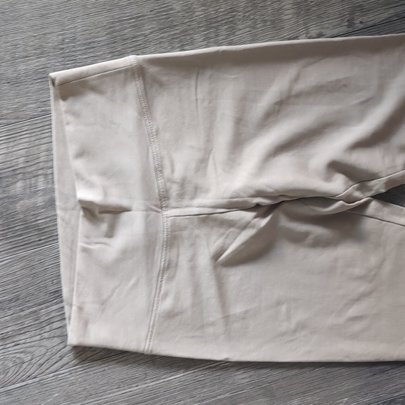 TNA leggings - Picture 2 of 4